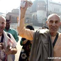 Вриндаван 2016 — Паломничество. Шри Шримад Мурали Мохан Махарадж в святой дхаме